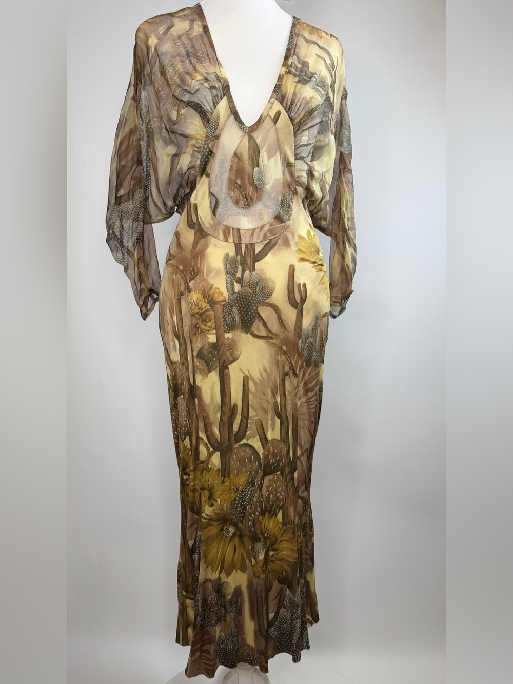VERSACE VINTAGE SPRING/SUMMER 2006 CACTUS PRINT SILK CHIFFON DRESS - Picture 10 of 17